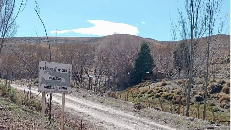 Polémica en una estancia extranjera en Neuquén: denuncian que un puestero intentó enlazar a un mapuche