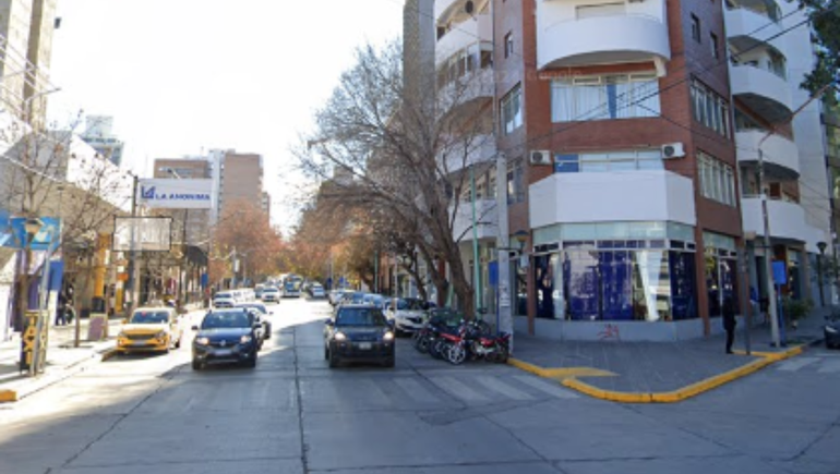 Vecinos de una zona del centro oeste de Neuquén reclaman por ruidos molestos hace más de un año.