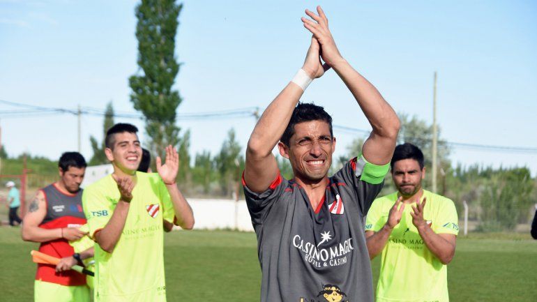 Con un doblete de Alan Sack