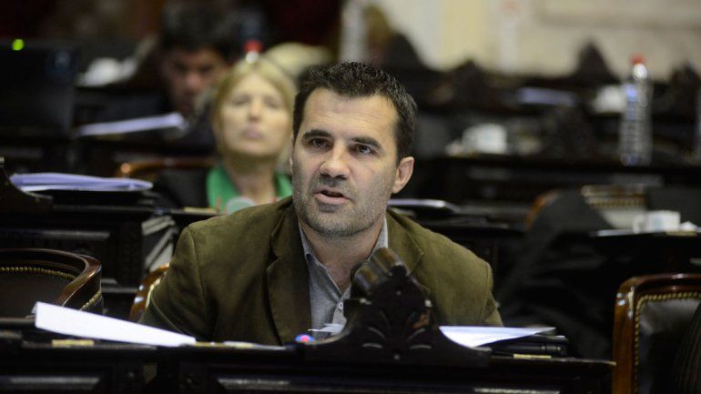 Quieren convertir internet en un servicio público