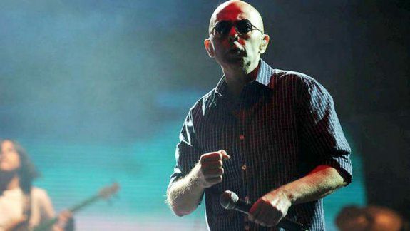 Lo que vieneJulio Sáez, manager y amigo del Indio, anunció meses atrás que el cantante está trabajando en un nuevo disco. Además, está realizando un libro de memorias con el escritor Marcelo Figueras.