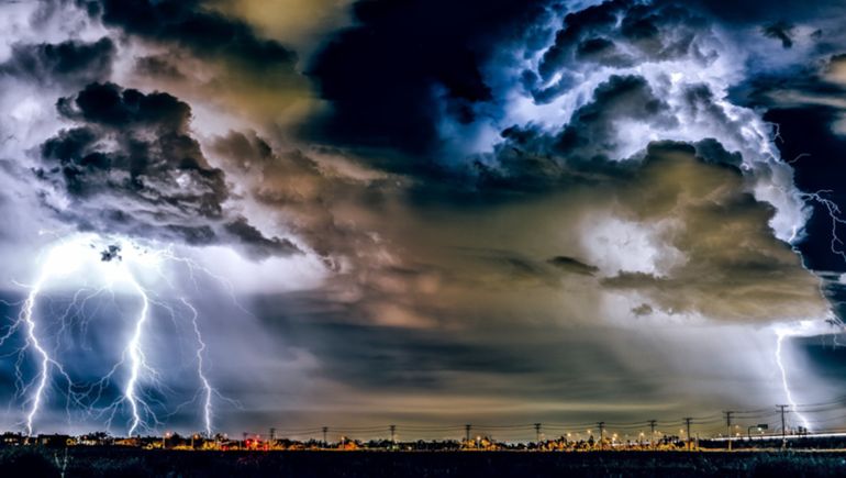 El alerta amarilla afecta a varias provincias, que podrían atravesar fuertes tormentas.