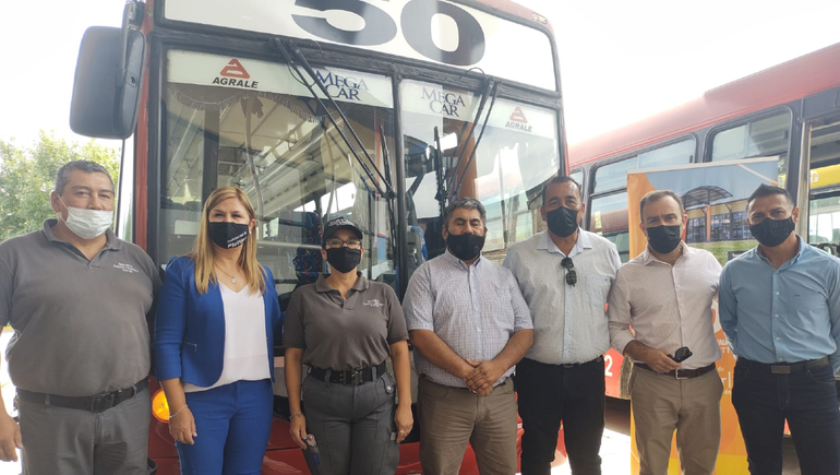 El día que anunciaron el inicio del servicio entre Neuquén y China Muerta.