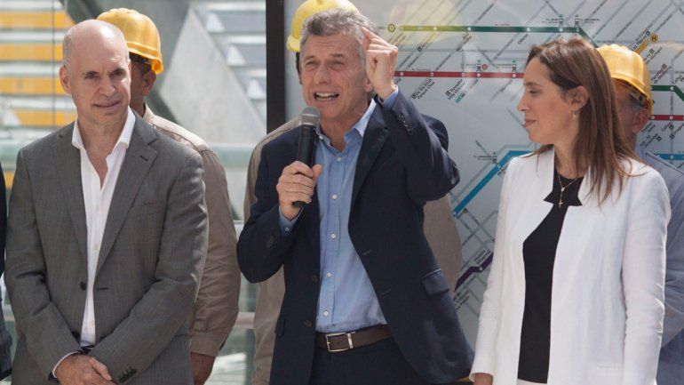 Macri inauguró una obra de transporte en la Ciudad de Buenos Aires.