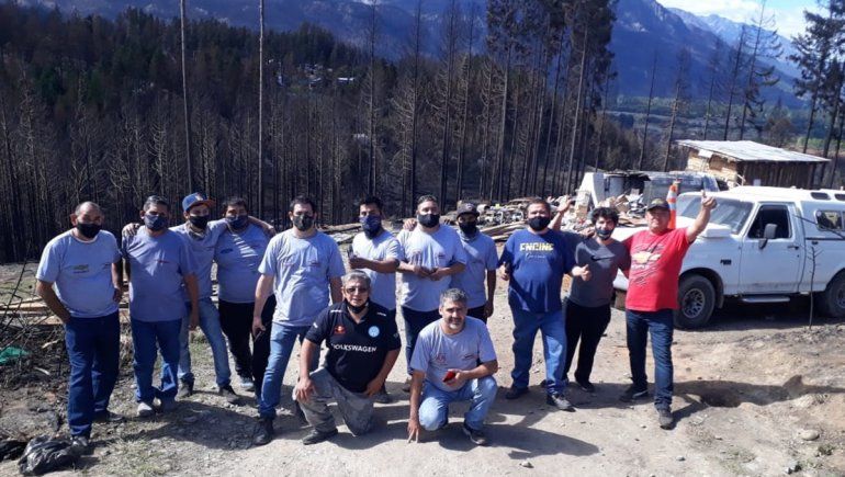 El Bolsón: un mecánico perdió todo y sus colegas reconstruyeron su taller