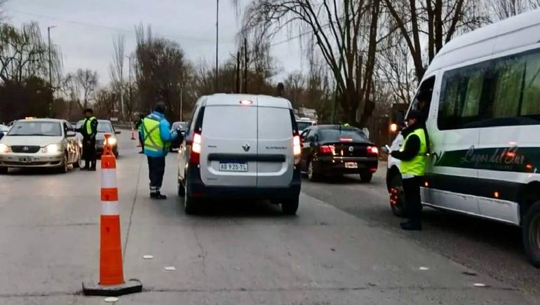 Son habituales los controles de tránsito y alcoholemia en todo el Alto Valle.