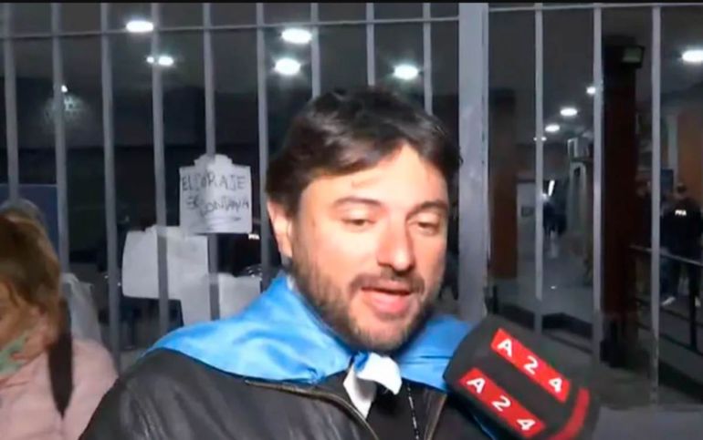 Liberaron a Juan Grabois tras ser detenido por la toma del Instituto Perón