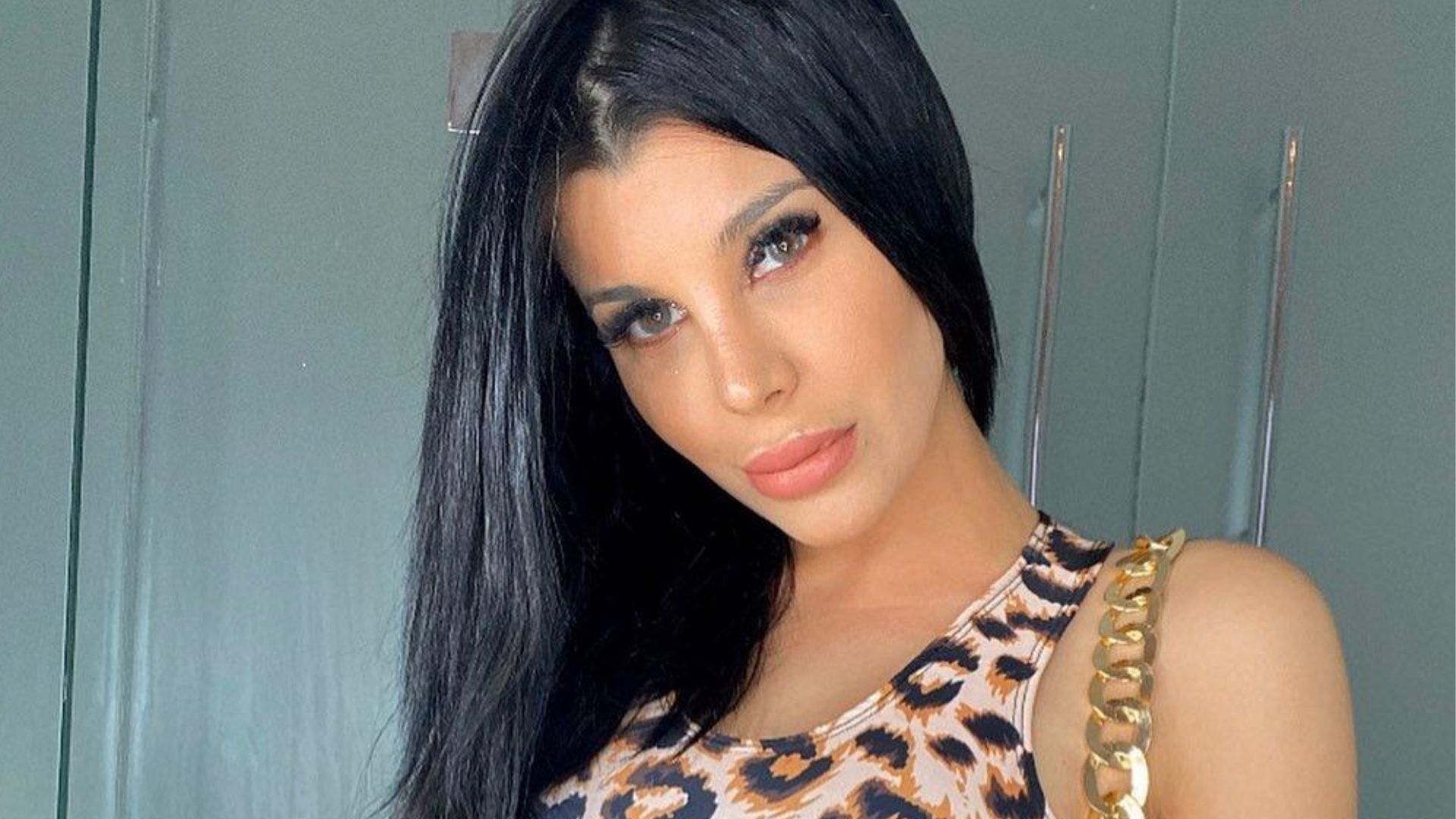 Charlotte Caniggia enamorada de un soldado millonario