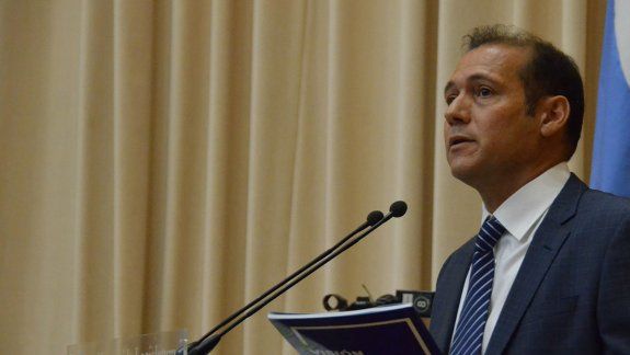 Gutiérrez irá con 20 leyes a la apertura de sesiones