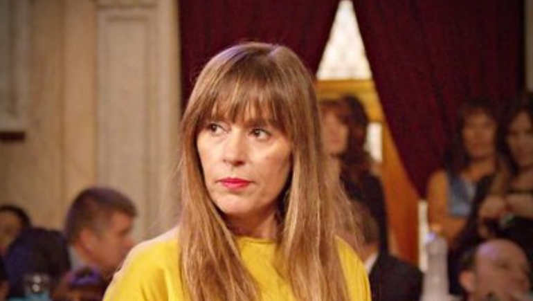 Juliana Di Tullio denunciará a tuiteros libertarios.