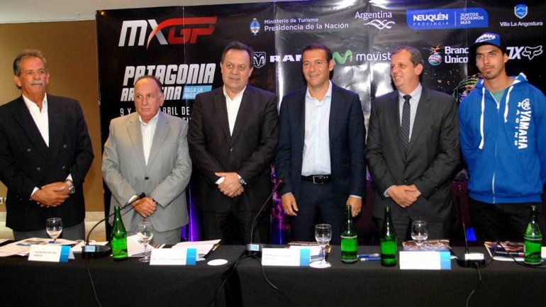 De la presentación participaron el gobernador Omar Gutiérrez