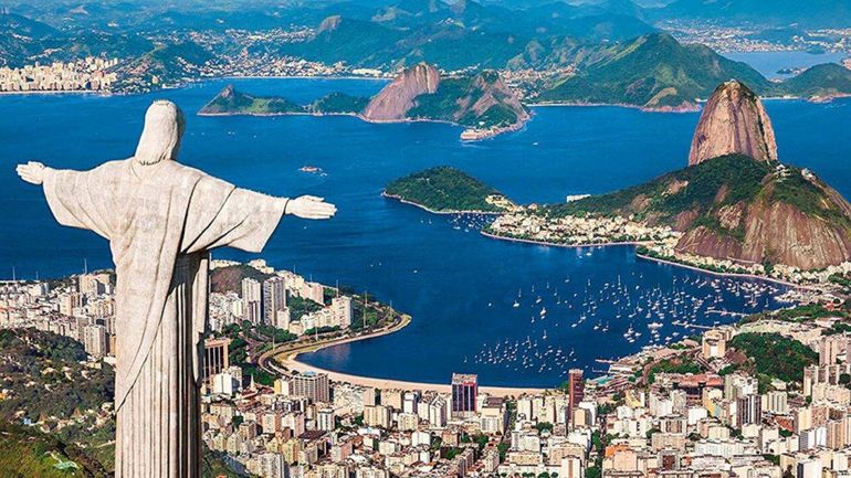 Las aerolíneas low-cost amplían su frecuencia de vuelos a Brasil, el destino más elegido por los argentinos. Las aerolíneas low-cost amplían su frecuencia de vuelos a Brasil, el destino más elegido por los argentinos.