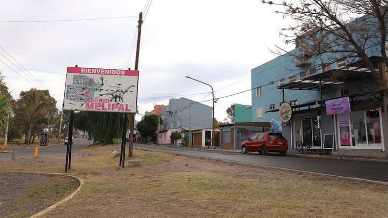 Los vecinos llevan más de una década pidiendo poder escriturar sus viviendas. | LM Neuquen Los vecinos llevan más de una década pidiendo poder escriturar sus viviendas.