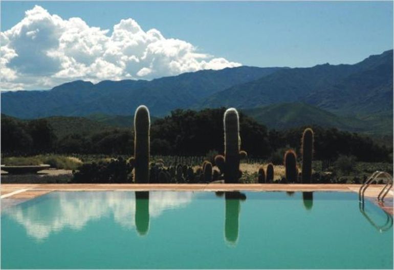 Colomé, una experiencia fantástica. Un sitio único, con una calma profunda y un arte inconmensurable. Colomé, una experiencia fantástica. Un sitio único, con una calma profunda y un arte inconmensurable.