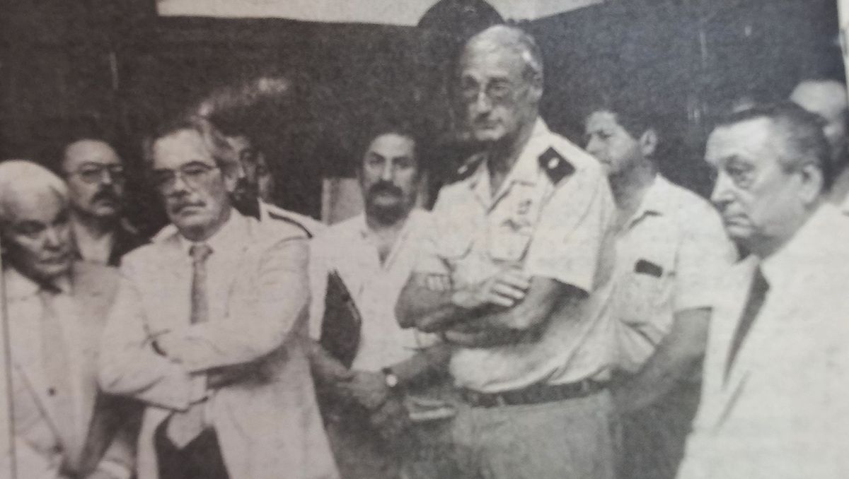 El día que Alfonsín le pidió a Balza mudar el Gobierno a Neuquén