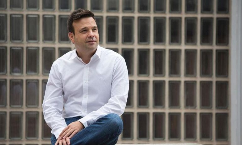 Jos&eacute; El&iacute;as, el empresario que asegur&oacute; que final del v&iacute;nculo entre Messi y Barcelona "se ve&iacute;a venir".