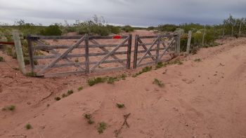 reventaron 16 casas en el barrio la peninsula del lago mari menuco reventaron 16 casas en el barrio la peninsula del lago mari menuco