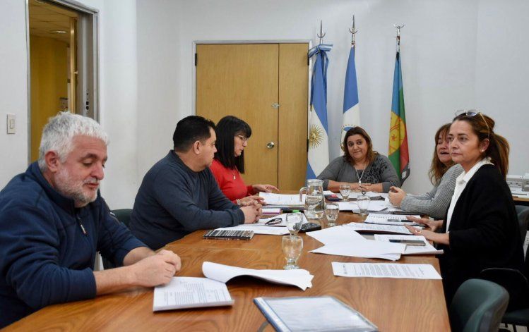 CPE: a quiénes beneficia la titularización de cargos