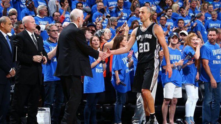 Manu Ginóbili dijo que se tomará su tiempo y esperará para tomar una decisión sobre su futuro.