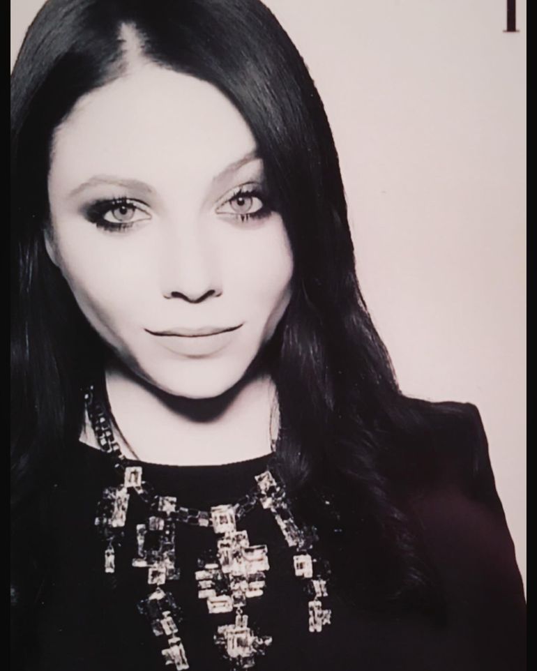 Una de las últimas publicaciones de Michelle Trachtenberg que generó preocupación entre sus seguidores por lo delgada y frágil que se veía. Una de las últimas publicaciones de Michelle Trachtenberg que generó preocupación entre sus seguidores por lo delgada y frágil que se veía. 