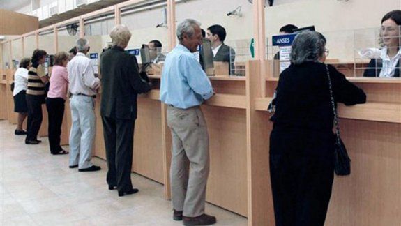 Anses oficializó el aumento de 7