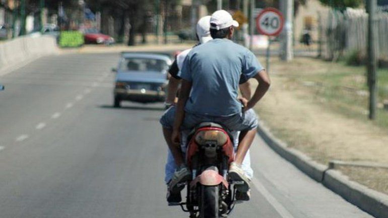 Son los denominados rompevidrios que ahora usan toscas.