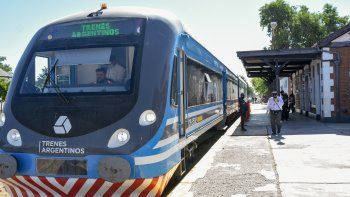 sin tren del valle entre cipolletti y neuquen sin tren del valle entre cipolletti y neuquen