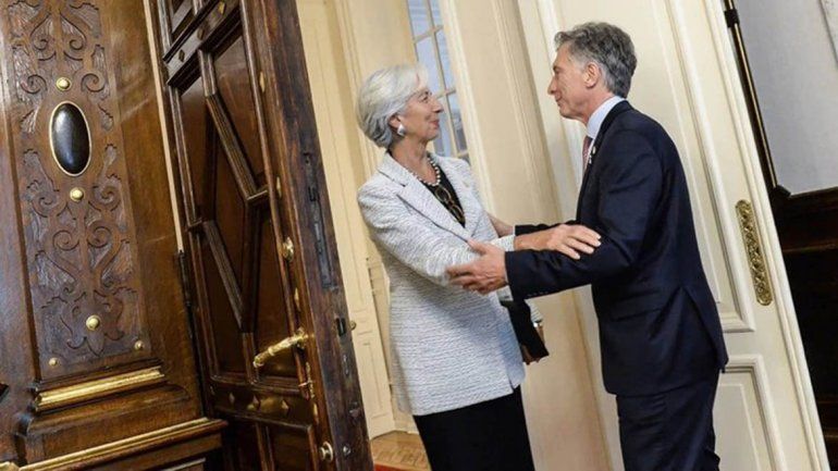 El FMI envía más fondos pero pide más impuestos y ajuste por la inflación
