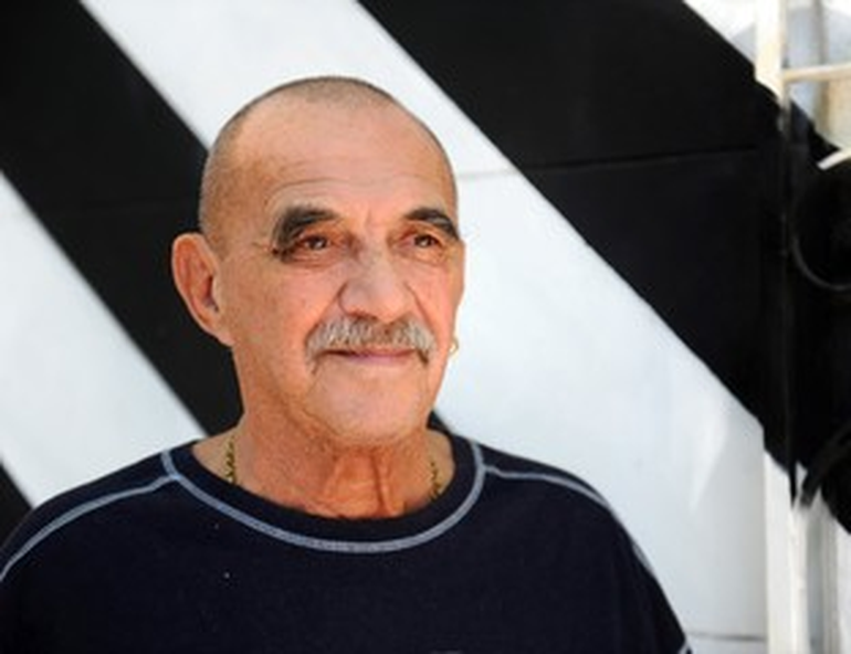 Rolando Hanglín, el famoso al que Sabrina Rojas vio completamente desnudo. Rolando Hanglín, el famoso al que Sabrina Rojas vio completamente desnudo.