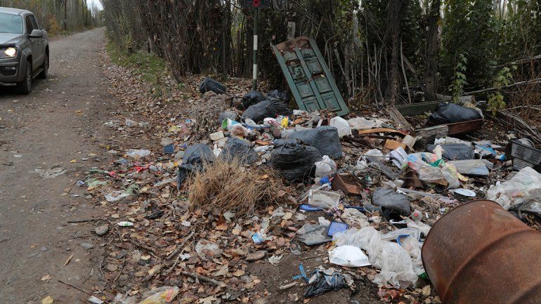 Son basureros las chacras que quedan a la deriva