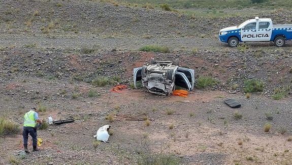 Un hombre perdió el control de su auto
