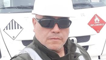 Manuel Escudero, el trabajador petrolero que murió en Comodoro Rivadavia. Manuel Escudero, el trabajador petrolero que murió en Comodoro Rivadavia.