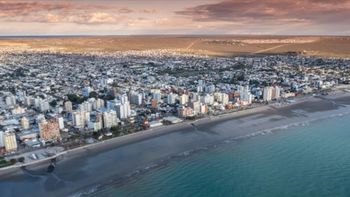 En Puerto Madryn esperan que las vacaciones de invierno porteñas, desde la semana que viene, permitan remontar algp una temporada que no es lo que se esperaba. En Puerto Madryn esperan que las vacaciones de invierno porteñas, desde la semana que viene, permitan remontar algp una temporada que no es lo que se esperaba.