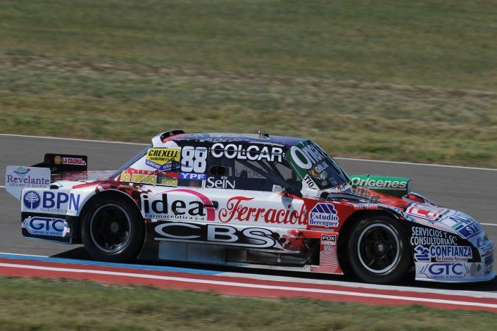 Camilo quedó sexto en la primera clasificación del TC en Río Gallegos.