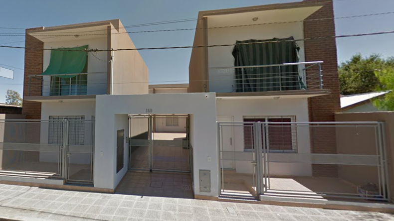 El supuesto dúplex a alquilar, pertenece a una inmobiliaria oficial de Cipolletti, ajena a esta situación. | LM Neuquen El supuesto dúplex a alquilar, pertenece a una inmobiliaria oficial de Cipolletti, ajena a esta situación.