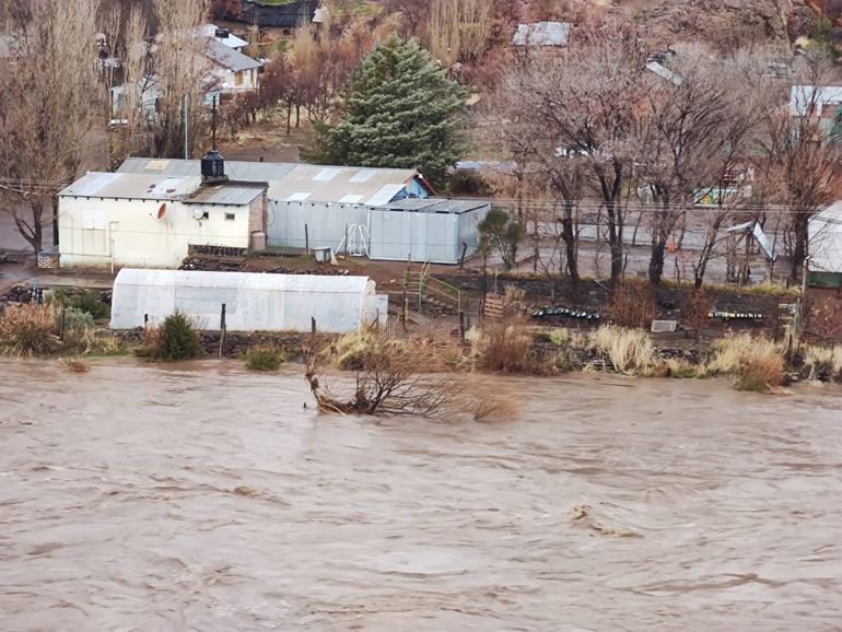 Piden terminar el edificio de la escuela rural del paraje Huaraco