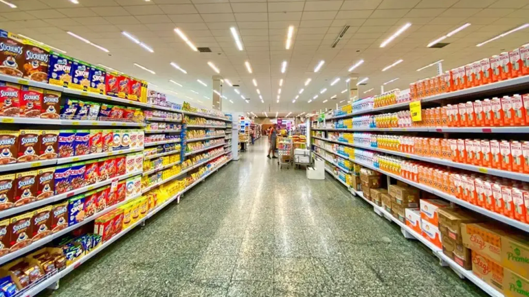 Una nena quería un alfajor y terminó en el hospital: el supermercado tuvo que pagarle $8 millones