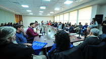 Legisladores neuquinos, con directivos y personal del INTA.