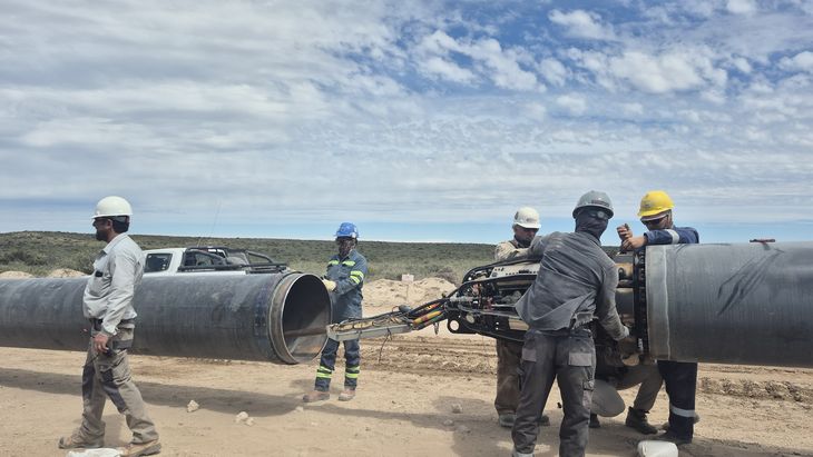 Los soldadores son los grandes protagonistas del VMOS. Los soldadores son los grandes protagonistas del VMOS.