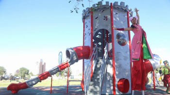 La Municipalidad inauguró un nuevo parque temático en el Jaime de Nevares. La Municipalidad inauguró un nuevo parque temático en el Jaime de Nevares.