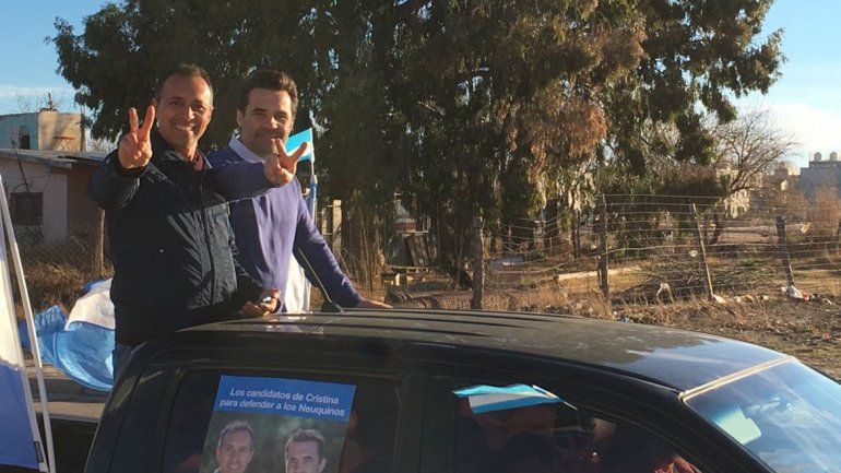 El kirchnerista cerró su campaña con una caravana en la ciudad.