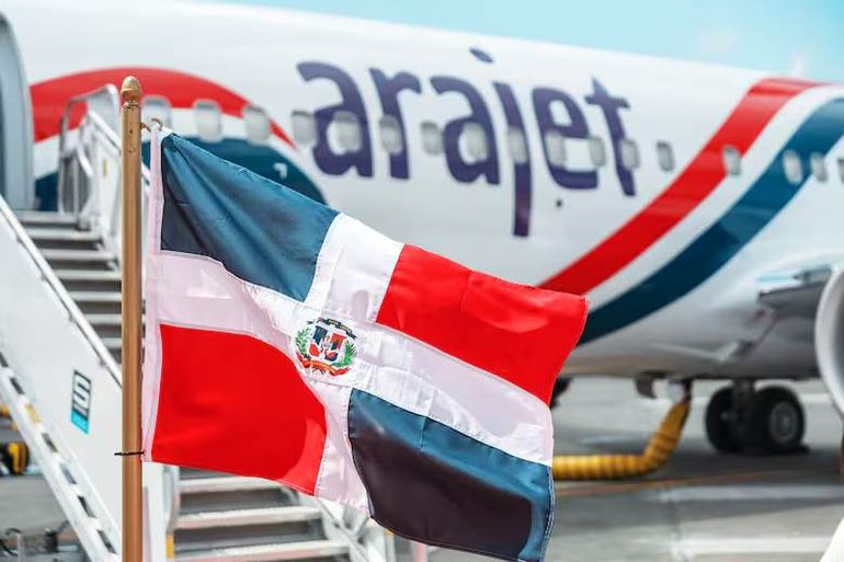 Arajet es una aerolínea low cost de origen dominicano que comenzó a operar en 2022. Arajet es una aerolínea low cost de origen dominicano que comenzó a operar en 2022.