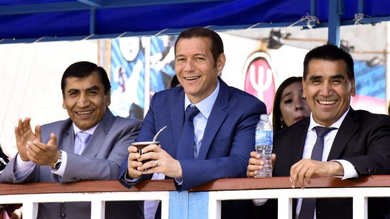 El gobernador compartió el evento con los hermanos Rioseco.