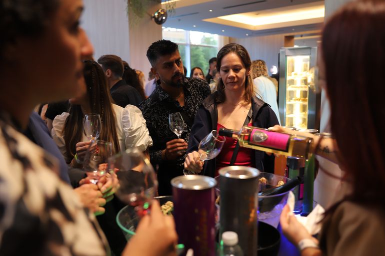 El Salón del Vino arranca en el Hilton Garden Inn / Fotos