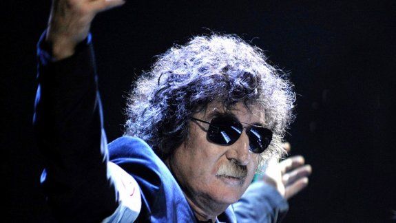 Charly García fue internado nuevamente anoche