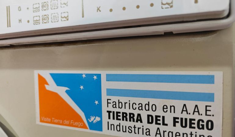 La medida modifica el tratamiento impositivo de productos fabricados en la Zona Aduanera Especial fueguina.