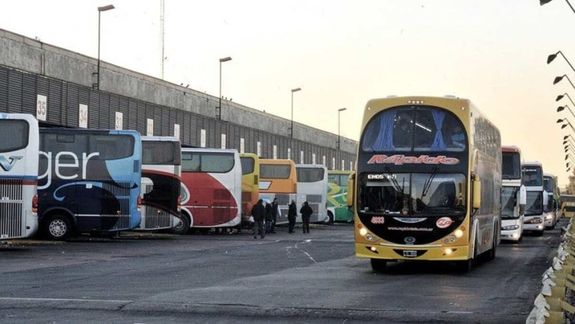 En el juicio, la exempleada no logró probar jornadas excesivas ni pagos fuera de registro.