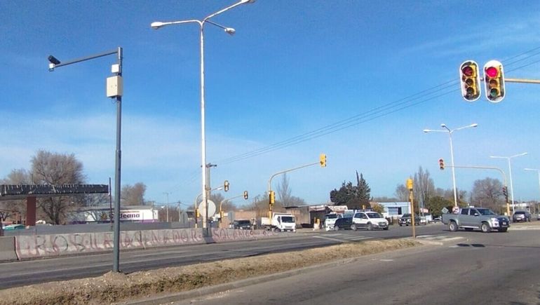Desde el 7 de octubre hay radares funcionando en la avenida Perón de Santa Rosa, en La Pampa.