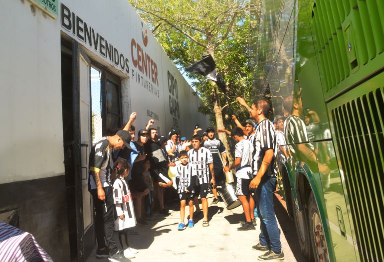 El Federal A definió el precio de las entradas para Cipolletti y Deportivo Rincón