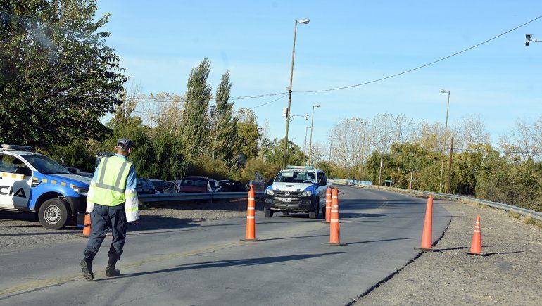 Detuvieron a un policía borracho en un control sobre la ruta 7